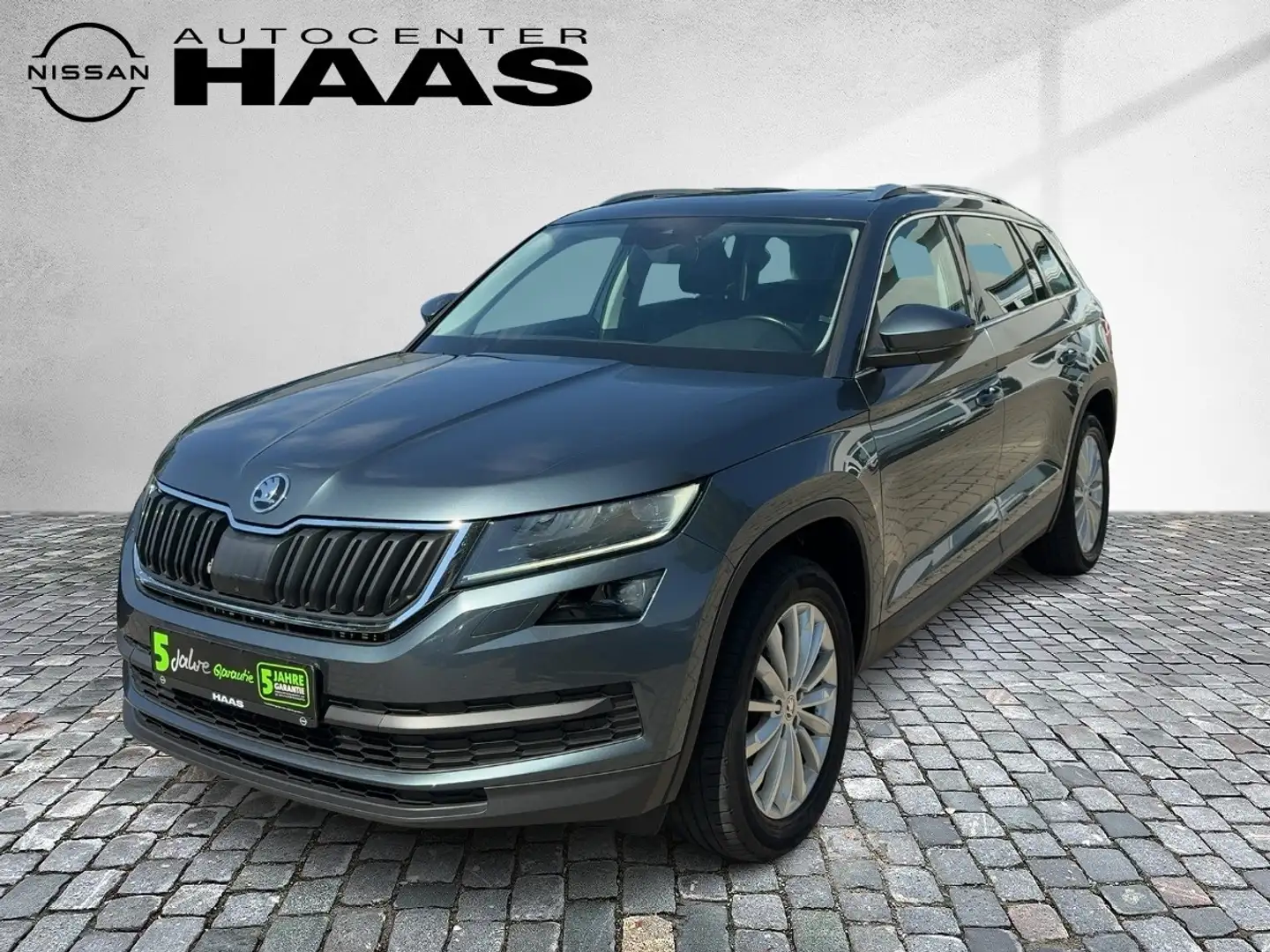 Skoda Kodiaq 2.0 TDI Style Automatik Szary - 2