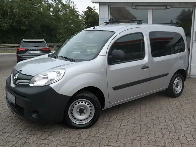 Renault Kangoo Rapid Extra*110PS*1.Hand*NAVI*EU6*PDC*SORTIMO