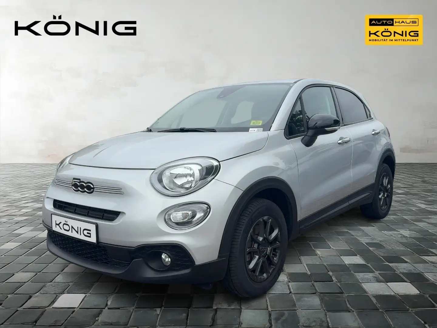 Fiat 500X MY22 Club 1.5 GSE 130PS Automatik Grau - 1