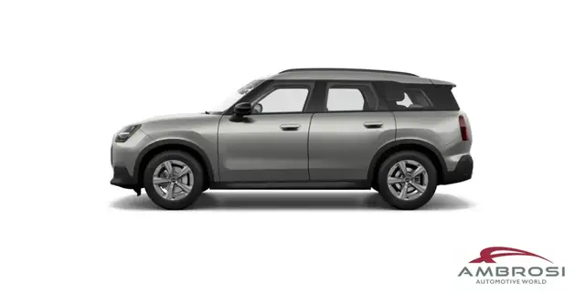 Mini Countryman view 2