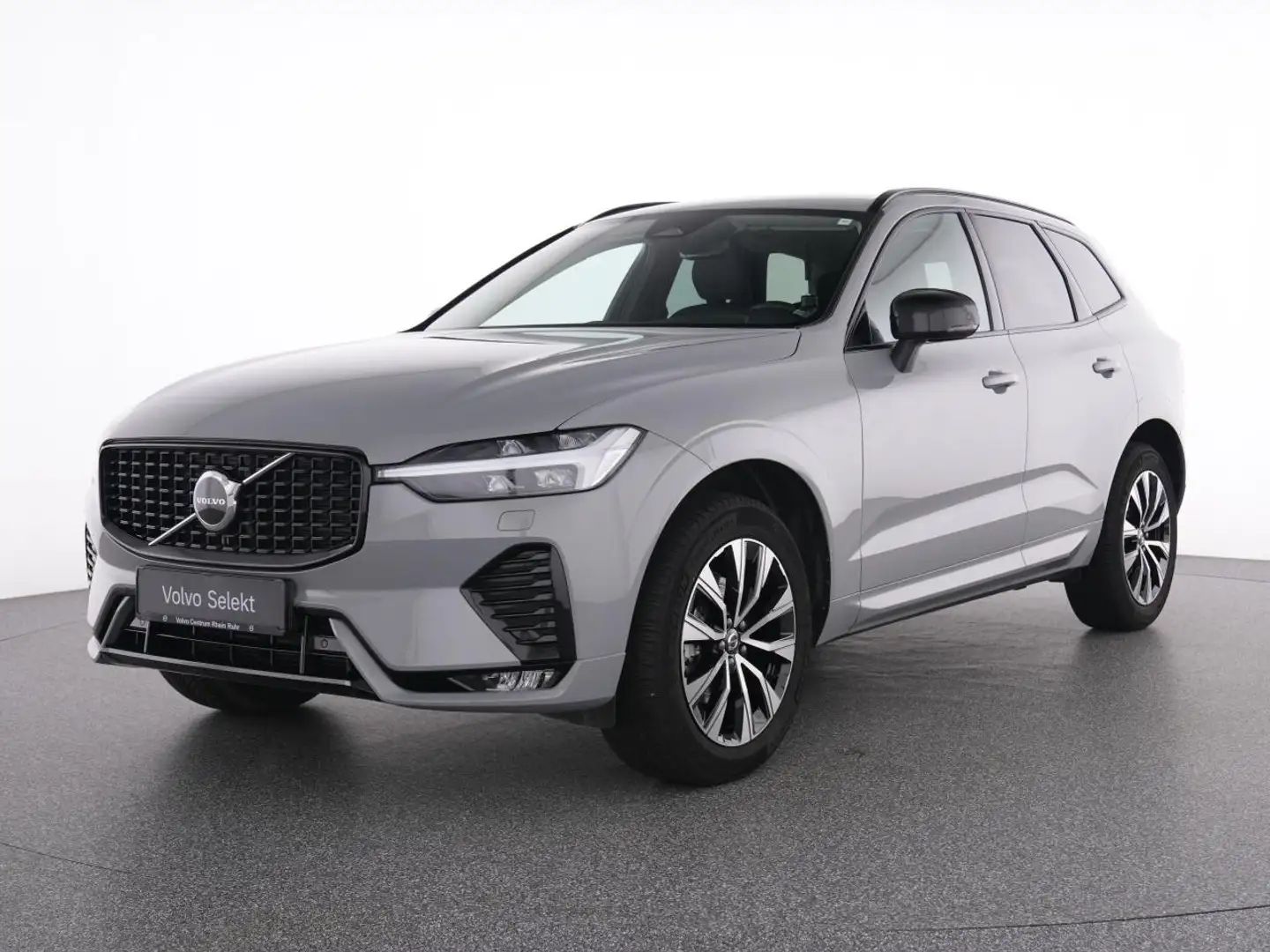 Volvo XC60 B5 AWD  PLUS DARK FAP+HKSOUND+WINTERPAK+LM+ Gris - 2
