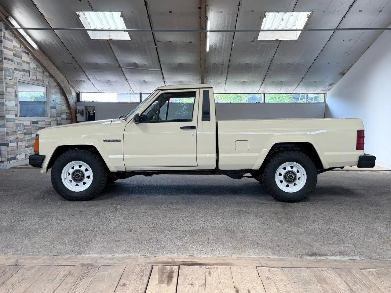 Jeep Cherokee XJ - Comanche - Back on stock, foto 8