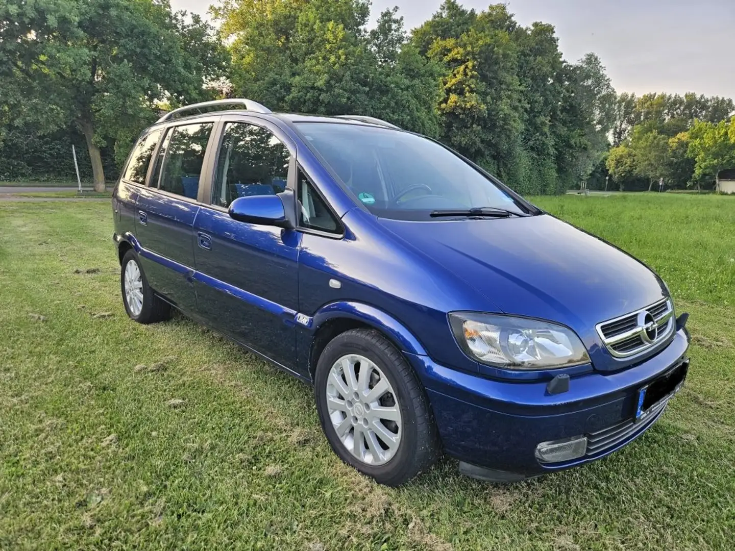 Opel Zafira Zafira 1.8 Njoy Bleu - 1