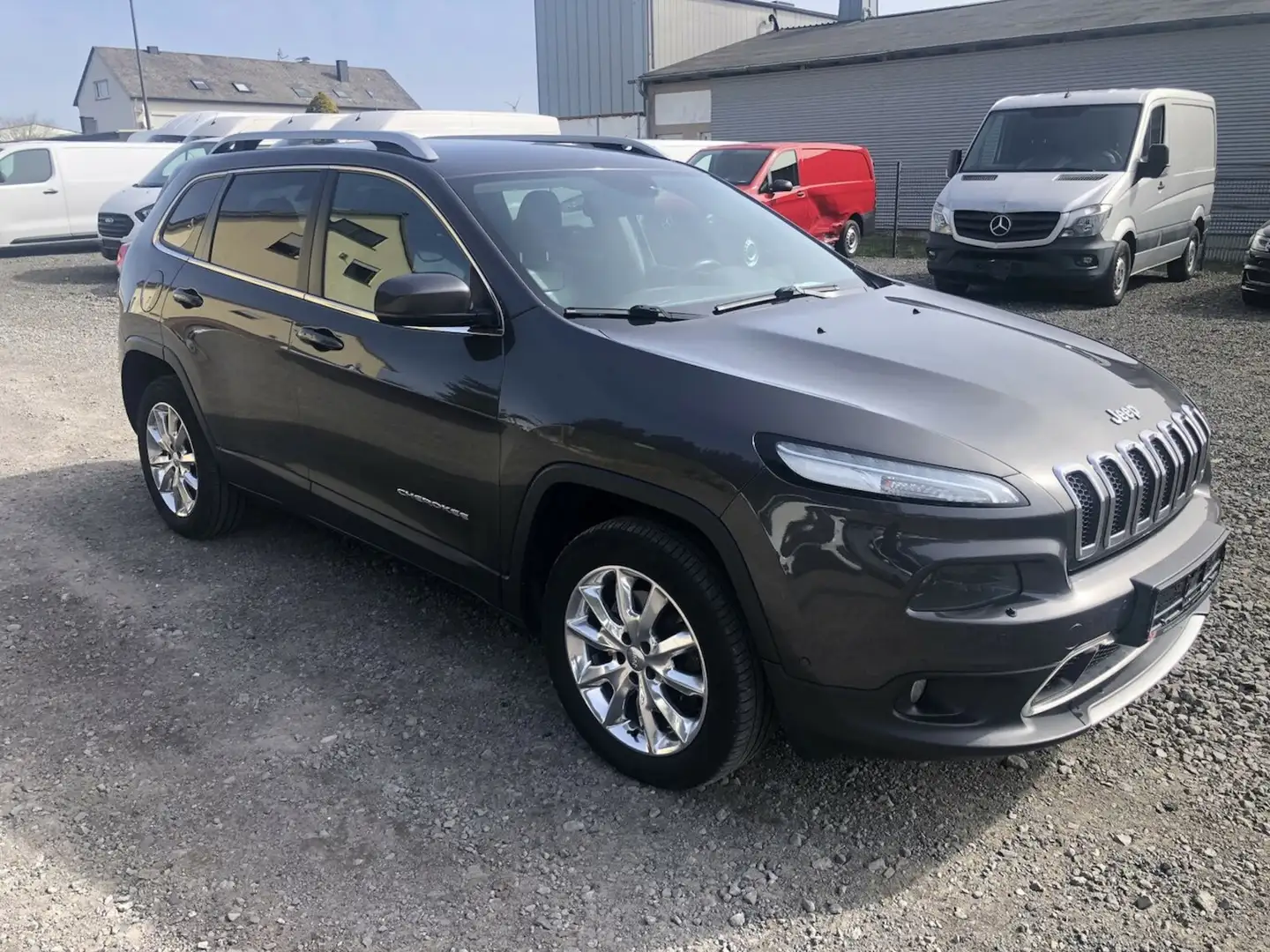 Jeep Cherokee Limited 4WD 2.0 Diesel, Automatik Gris - 2