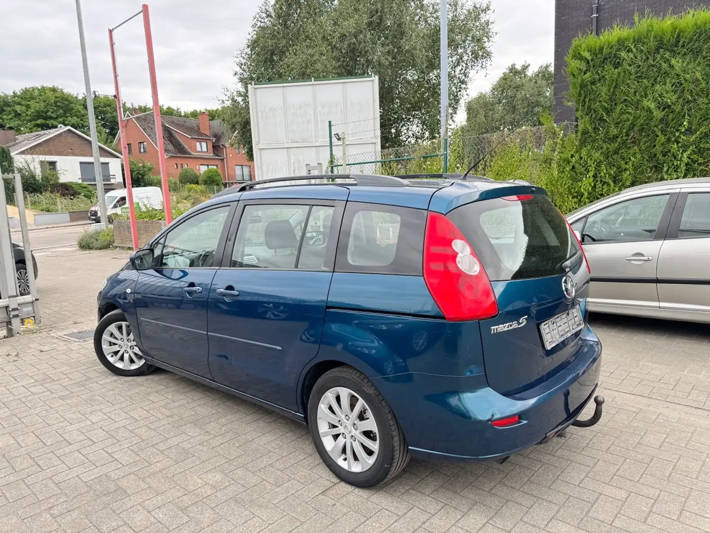 Mazda 5 5 2.0 CDVi -7 Plaatsen ** 1 JAAR GARANTIE ** !! Zwart - 2