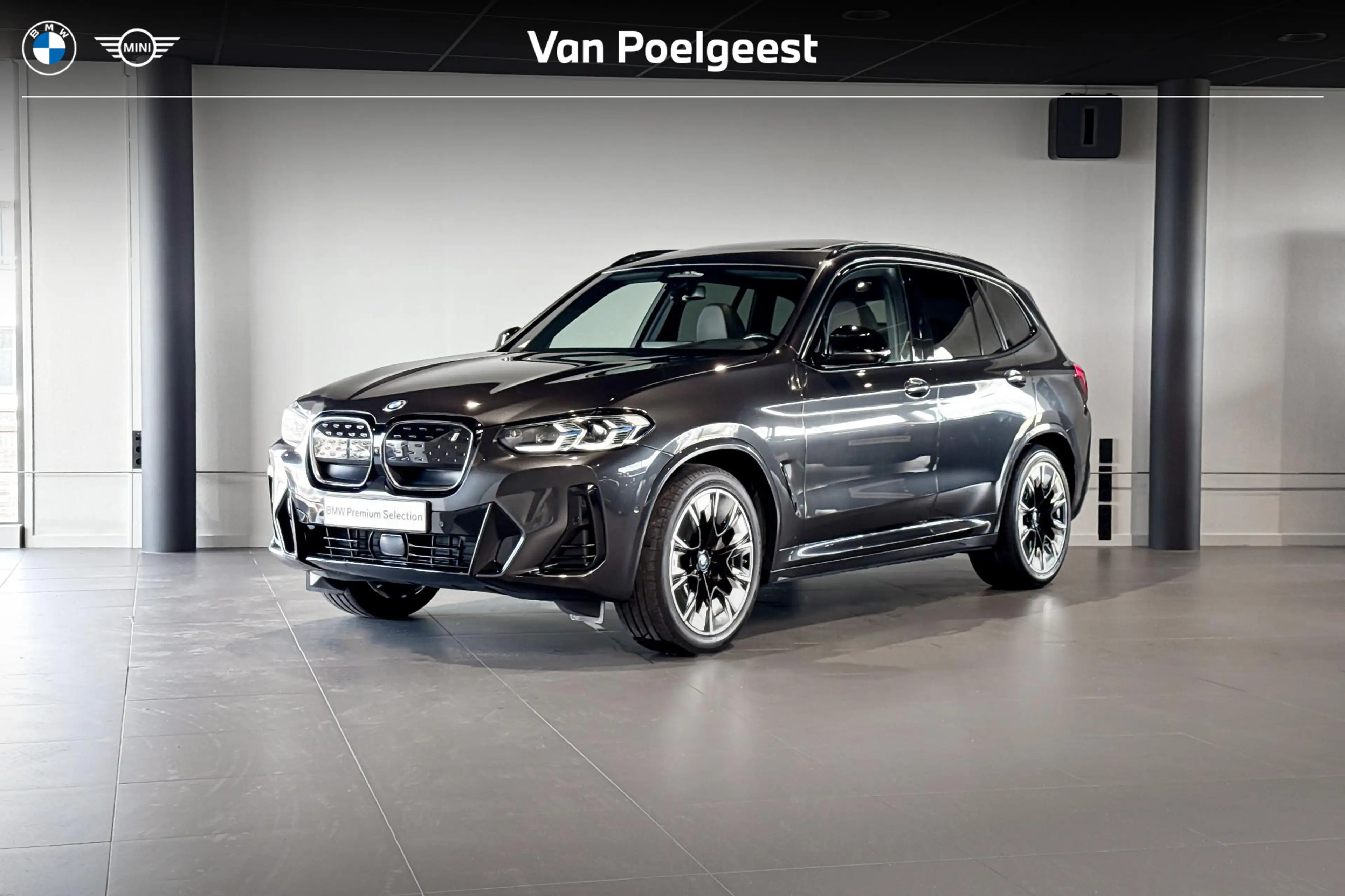 BMW iX3 High Executive | Glazen Panoramadak | Harman Kardo