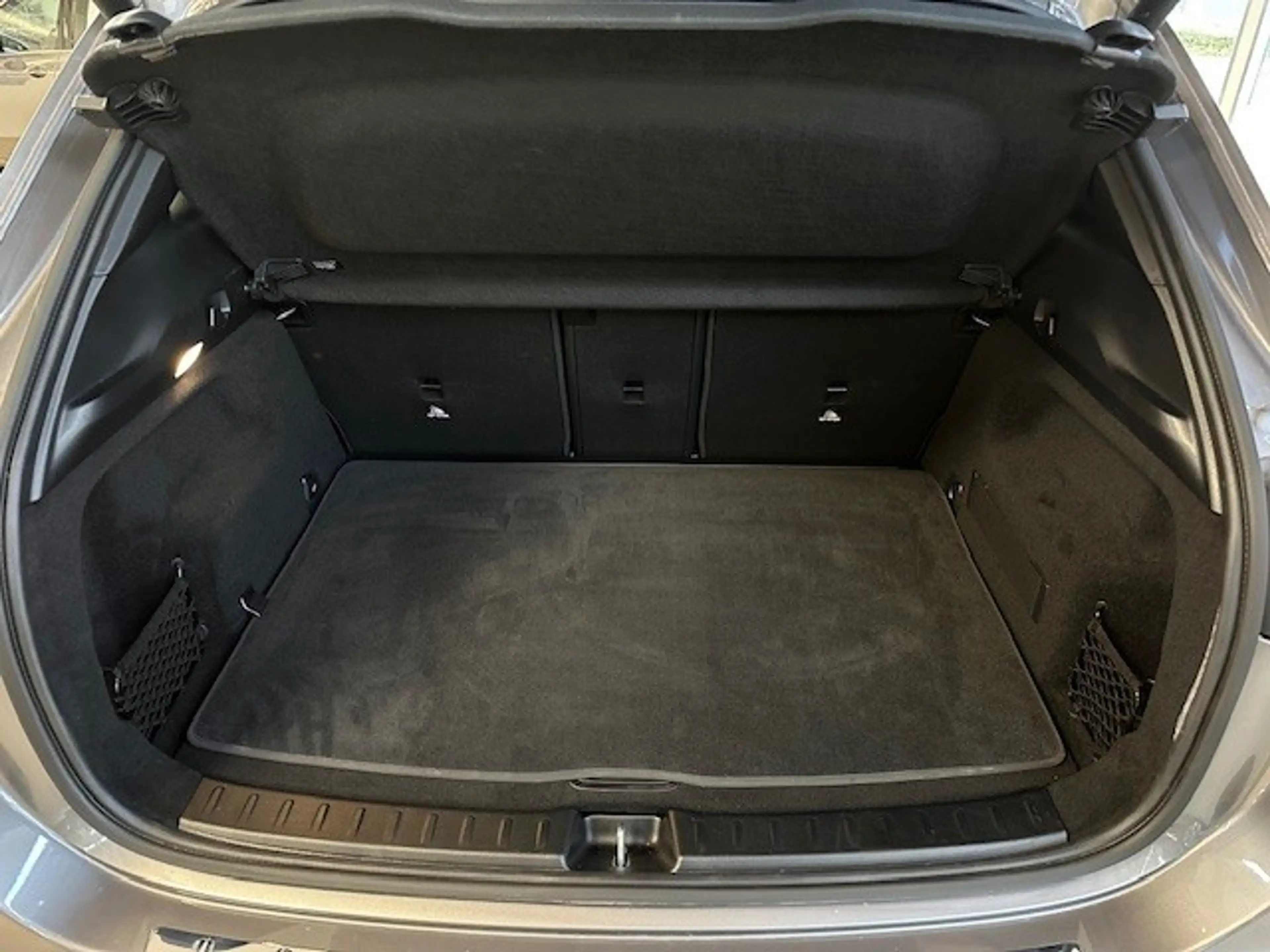 Mercedes-Benz GLA 220 d 4Matic+AMG+Memory+MULTIBEAM+Night+Distronic+Pano — photo 9