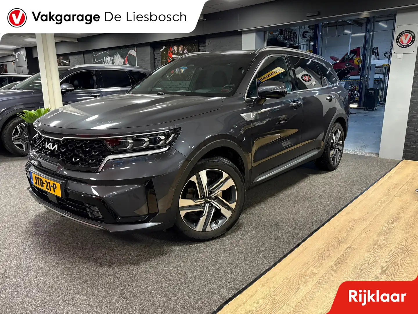 Kia Sorento 1.6 T-GDI Plug-in Hybrid 4WD ExecutiveLine 7P/pano Gris - 1