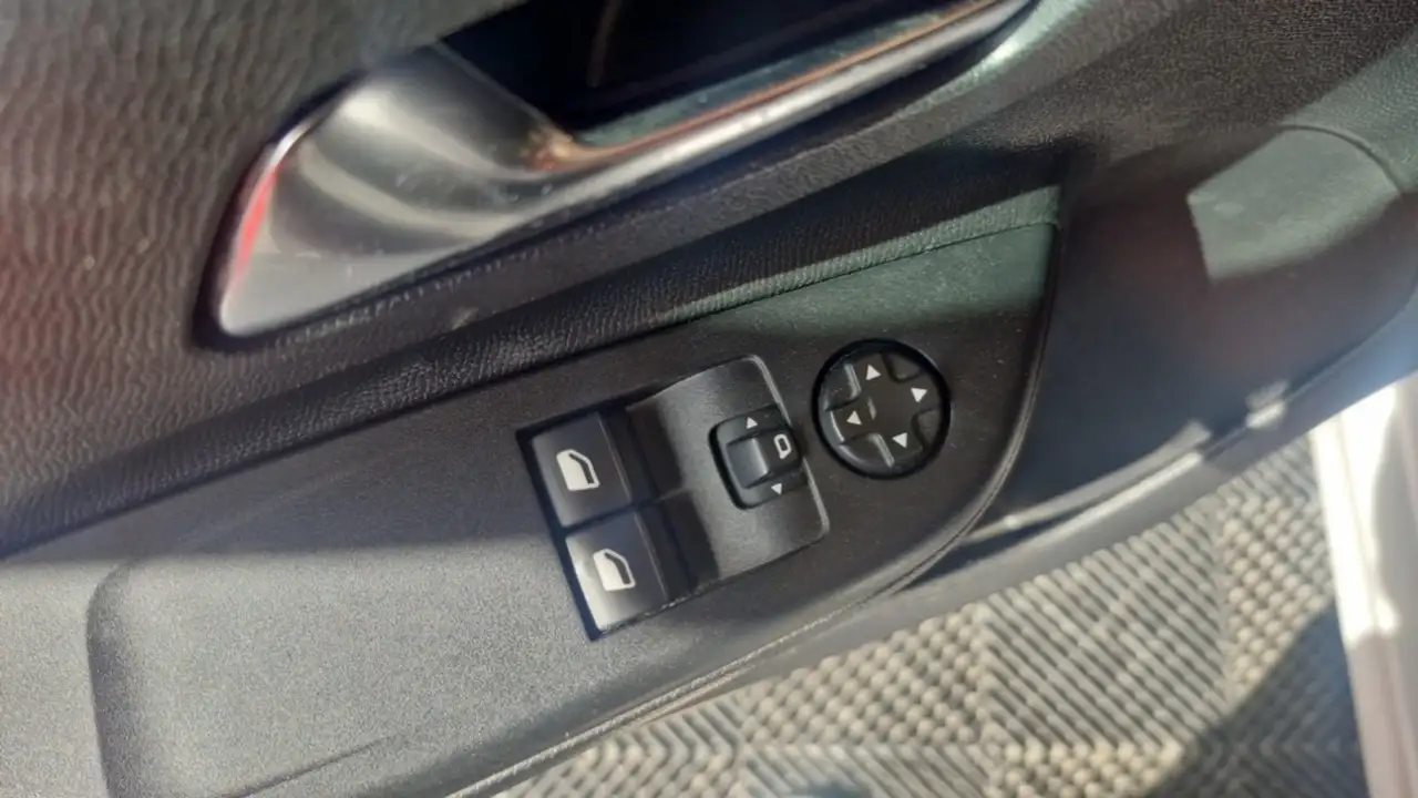 Opel Corsa Corsa — photo 16
