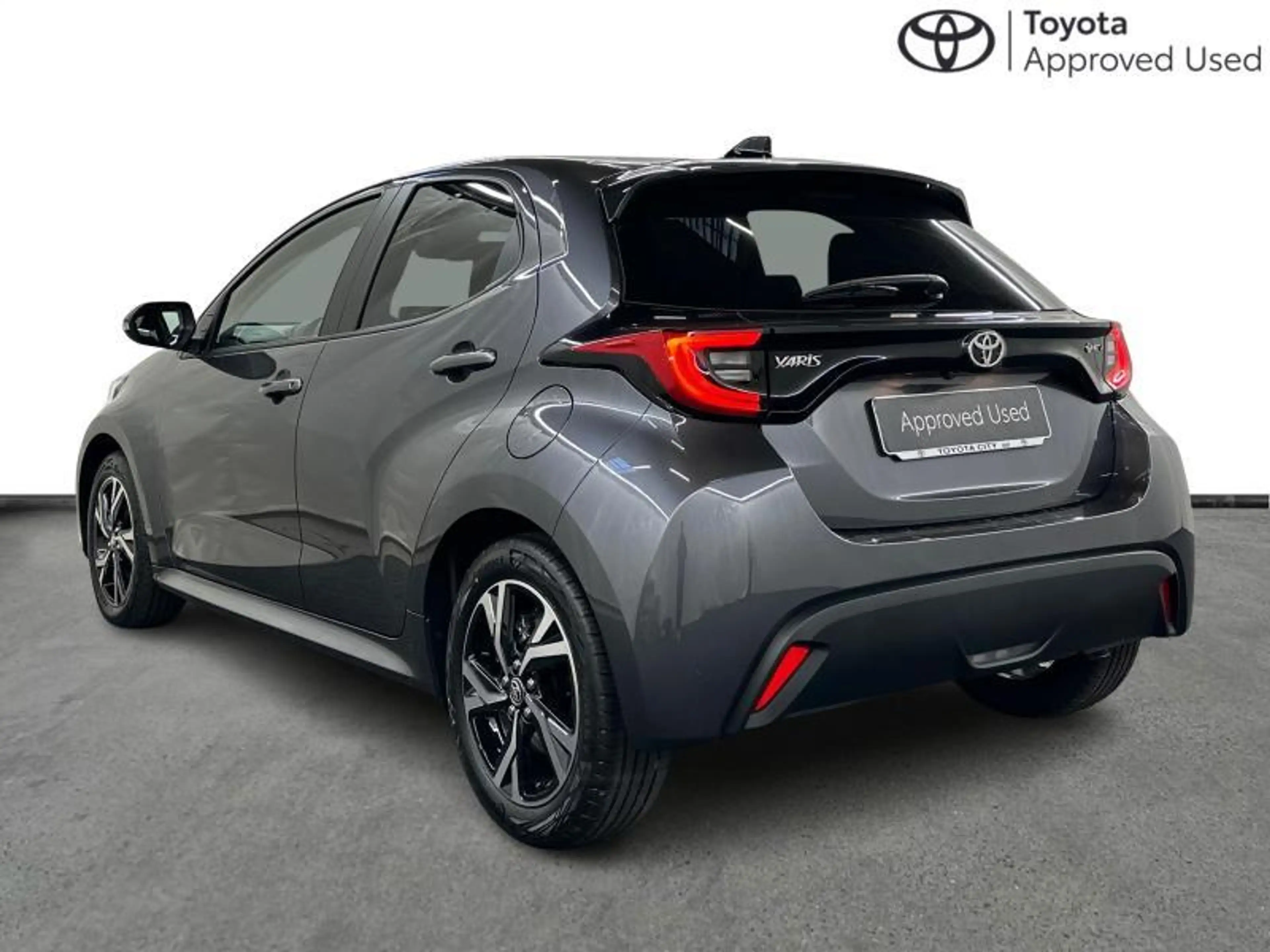 Toyota Yaris Iconic | LED | carplay — photo 3