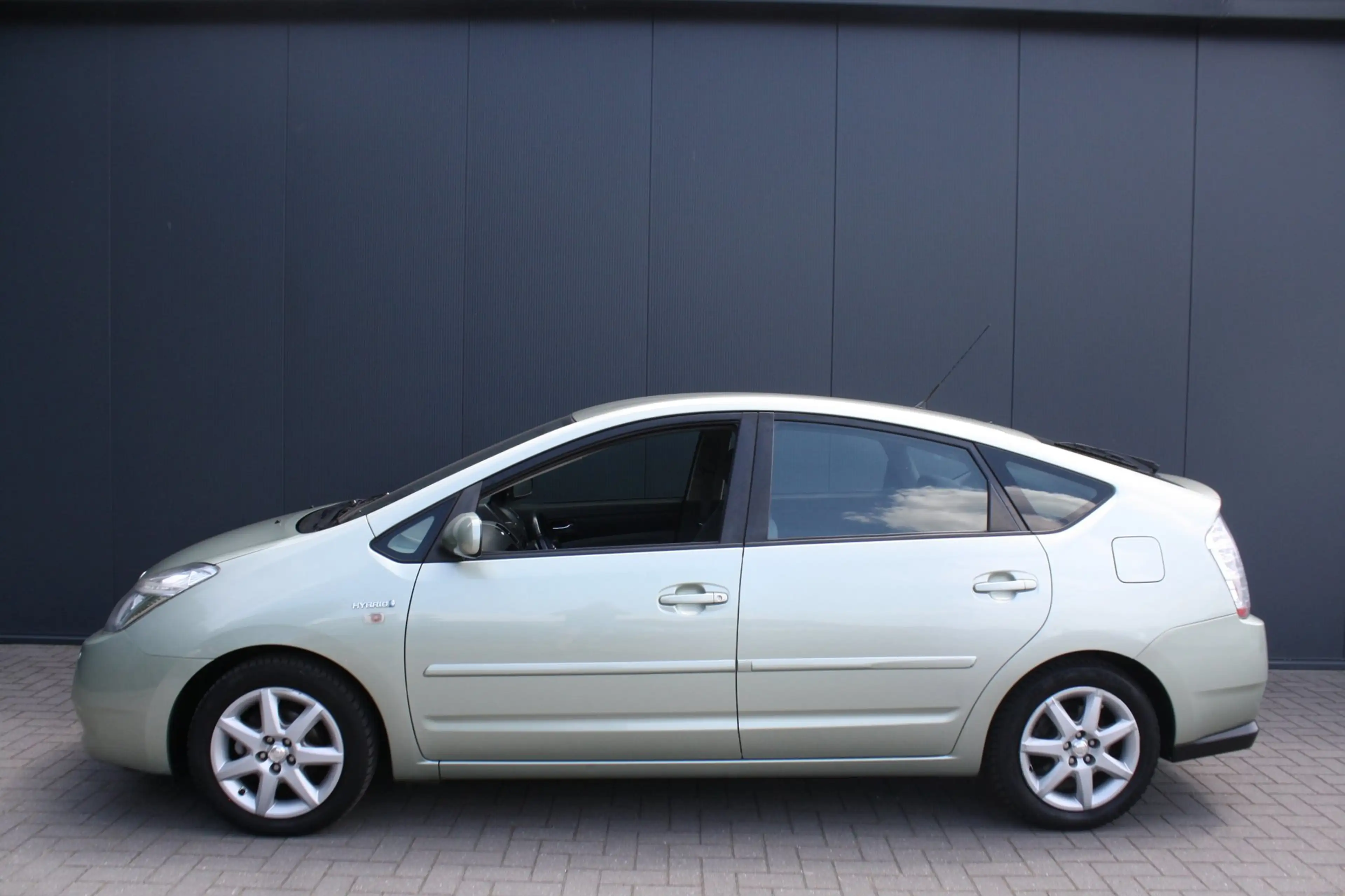 Toyota Prius 1.5 VVT-i Business Edition - AIRCO - TREKHAAK - 2 — photo 5