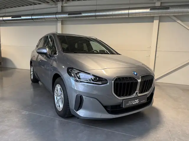 BMW 225 225e xDrive AT Aut. LEDER - PANO DAK - Camera