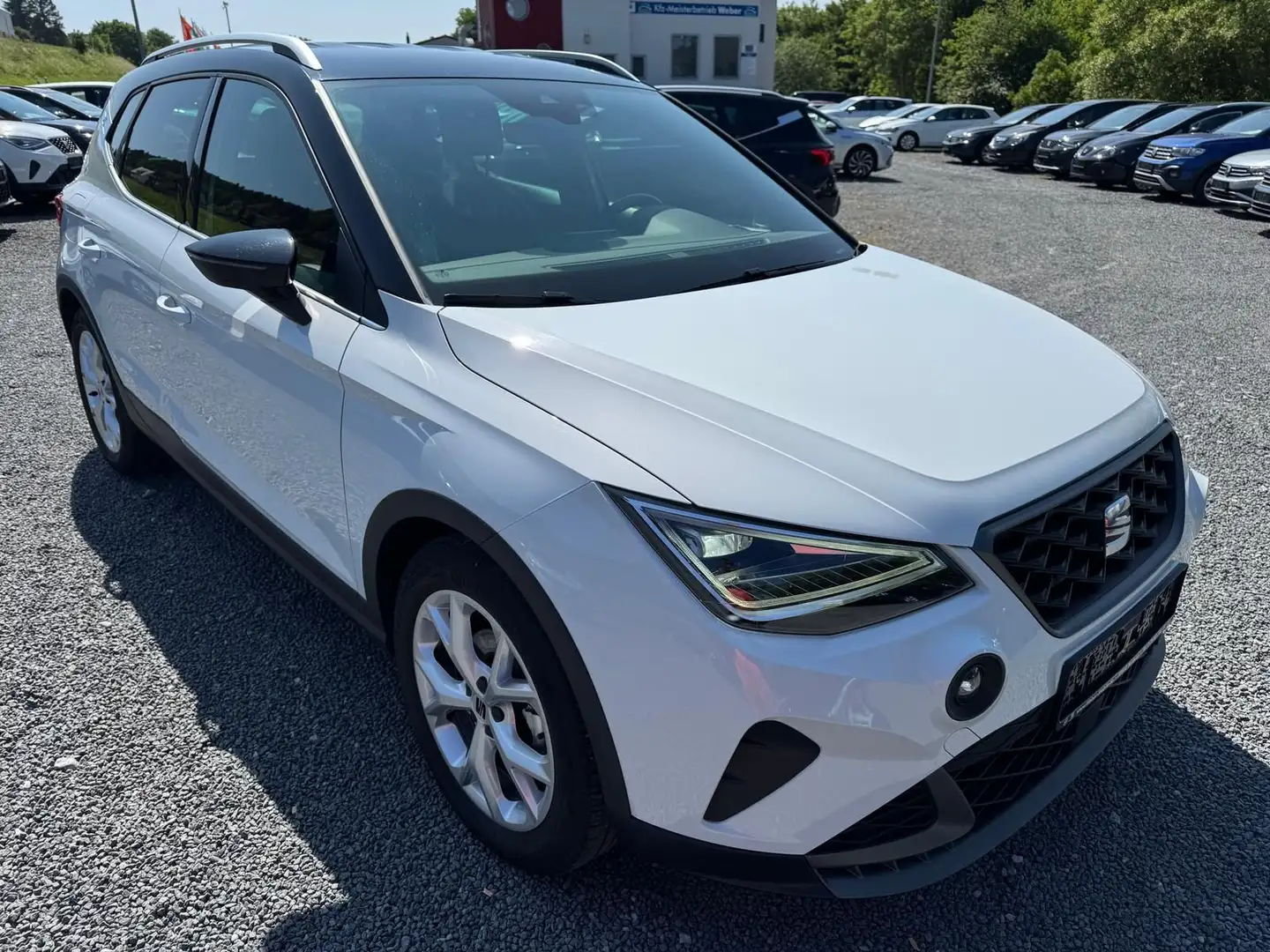 SEAT Arona 1.0 TSI *FR*PDCHI*DAB*ACC*VIRTUAL-COCKPIT* Blanc - 1