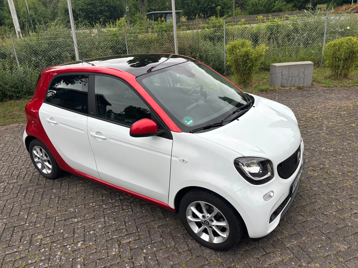 smart forFour Passion 451*LED*Red&White*Panorama* Weiß - 1