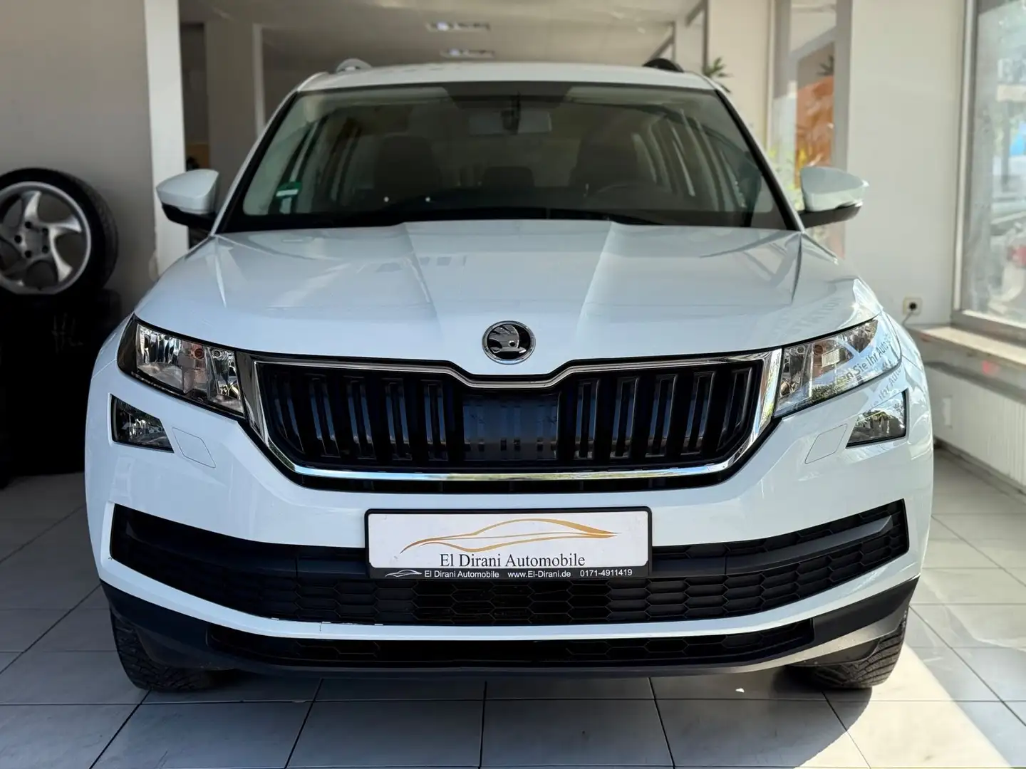 Skoda Kodiaq 2.0 TDI DSG Active /Sitzhz/PDC/HU 03.2027 Weiß - 2