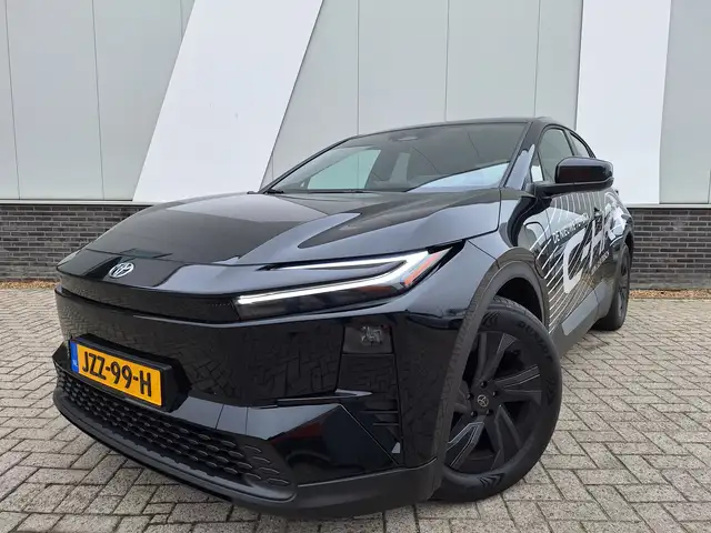Toyota C-HR+