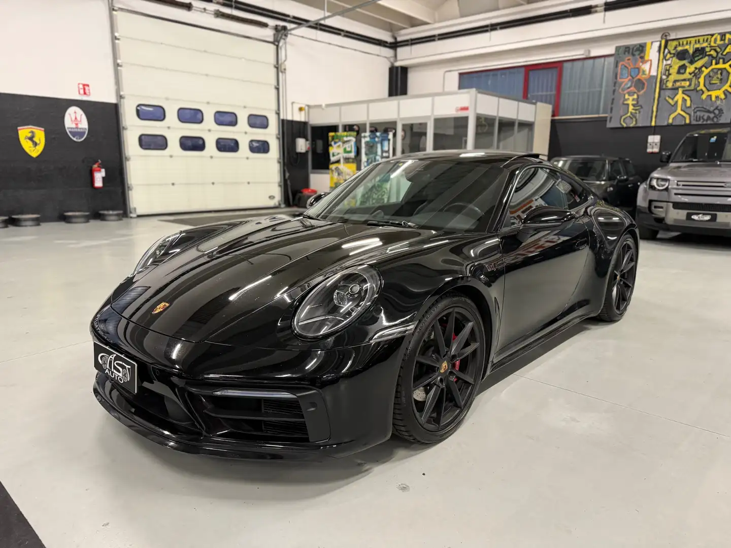 Porsche 992 911 Coupe 3.0 Carrera 4S auto SPORT DESIGN FUL IVA Nero - 2