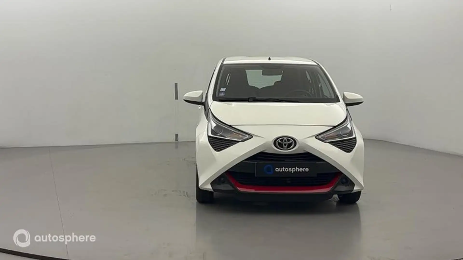 Toyota Aygo 1.0 VVT-i 72ch x-play 5p - 2