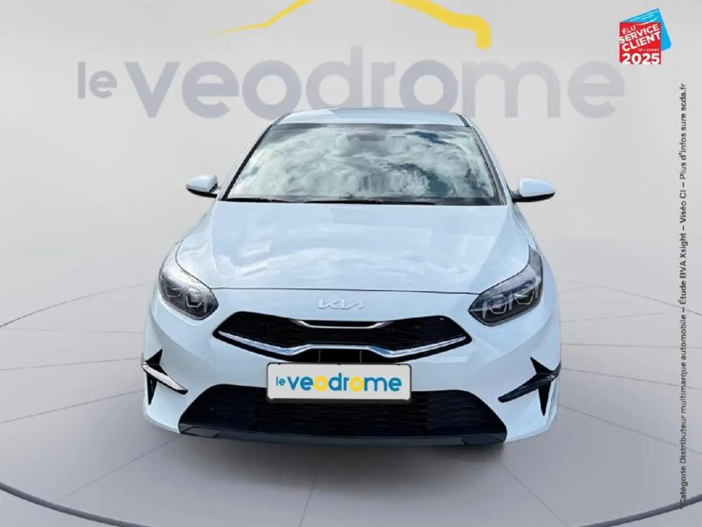 Kia Ceed / cee'd 1.5 T-GDI 160ch Active Weiß - 2