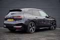 BMW iX xDrive40 Excellence 77 kWh / M-Sportpakket / Pano Grijs - thumbnail 3