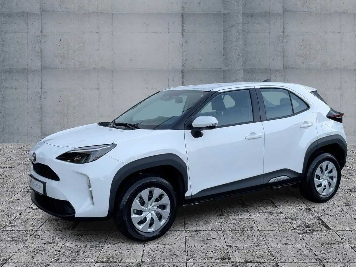 Toyota Yaris Cross 1.5 Hybrid BUSINESS EDT NAVI+ACC+APP Wit - 2