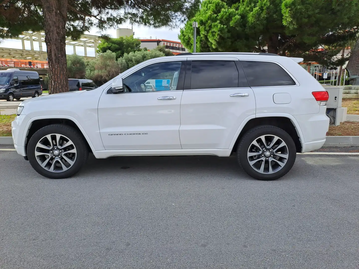 Jeep Grand Cherokee Grand Cherokee IV 2015 3.0 CRD MTJ Overland 250cv Bianco - 1
