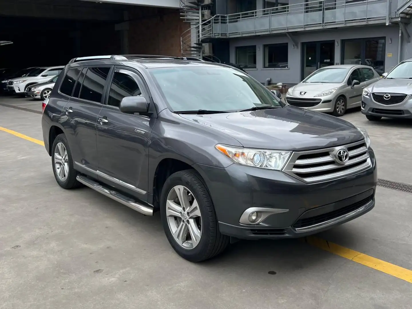 Toyota Highlander LIMITED-FULLY LOADED-4WD-ONLY FOR EXPT OUT OF EURO Grau - 1