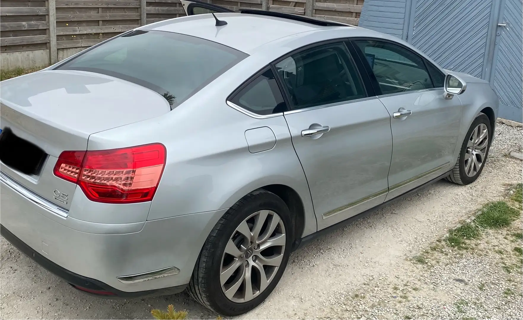 Citroen C5 2.0 HDi Exclusive full - 2