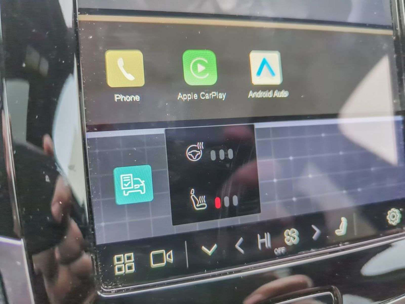 2024 Volvo XC90 T8 RECHARGE PLUS PLUG-IN HYBRID; 455 HP!! BROWN LE thumb 29