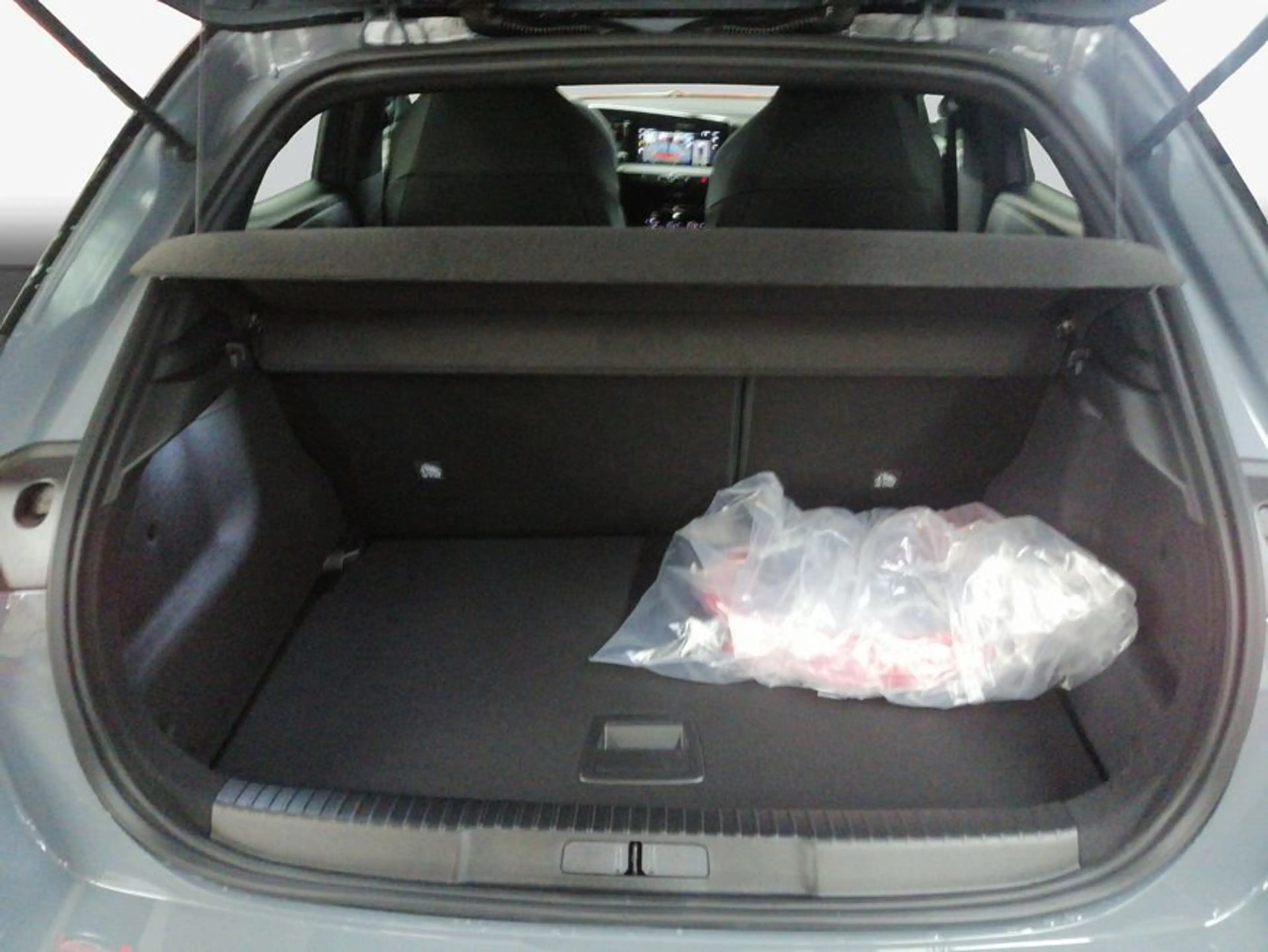 Opel Mokka-E GSE 207 kW, 5-türig (Strom) — photo 9