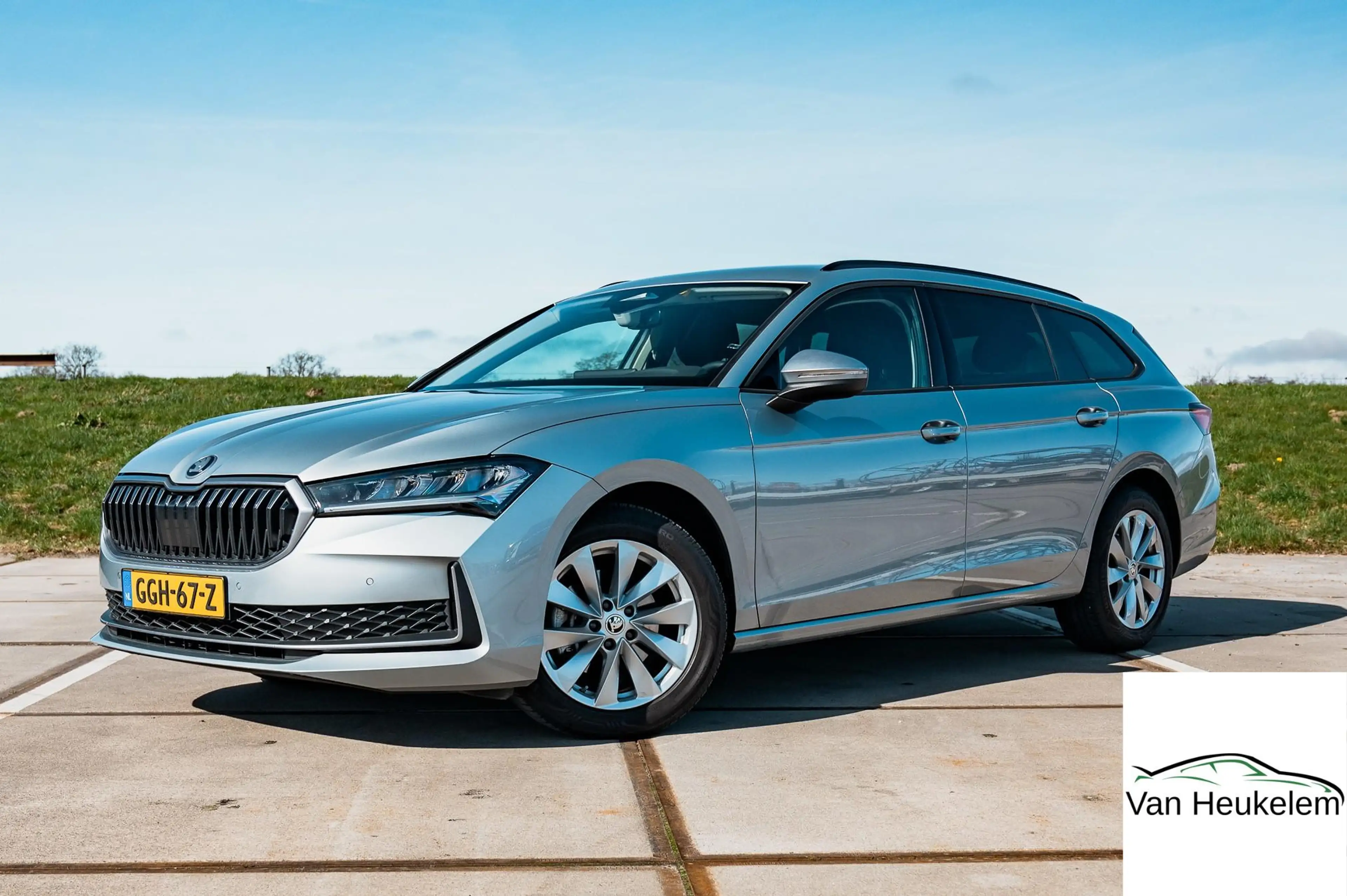 Skoda Superb Combi 1.5 TSI MHEV First Edition | TREKHAAK | CAME