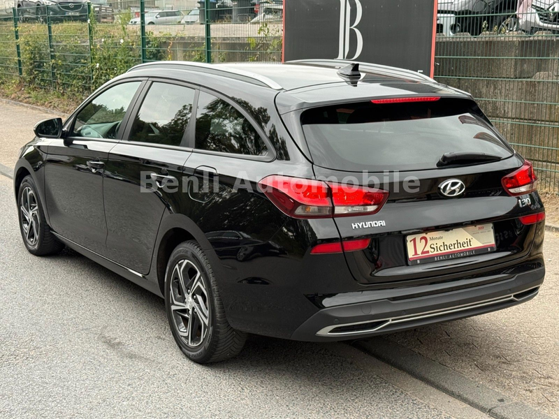Hyundai i30 cw Edition 30/1.HAND/SCHECKHEFT/FACELIFT/TMP — photo 3