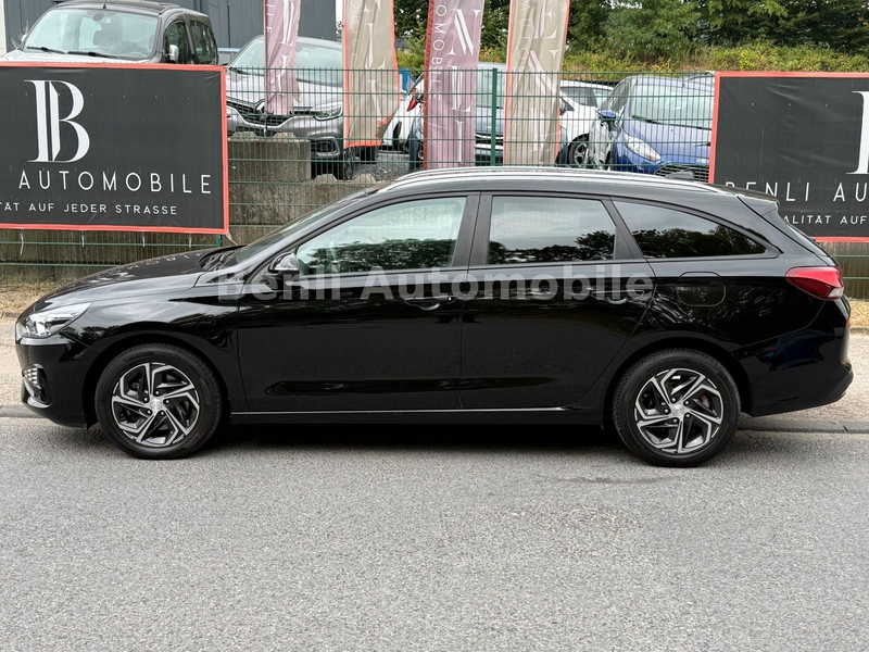 Hyundai i30 cw Edition 30/1.HAND/SCHECKHEFT/FACELIFT/TMP — photo 2