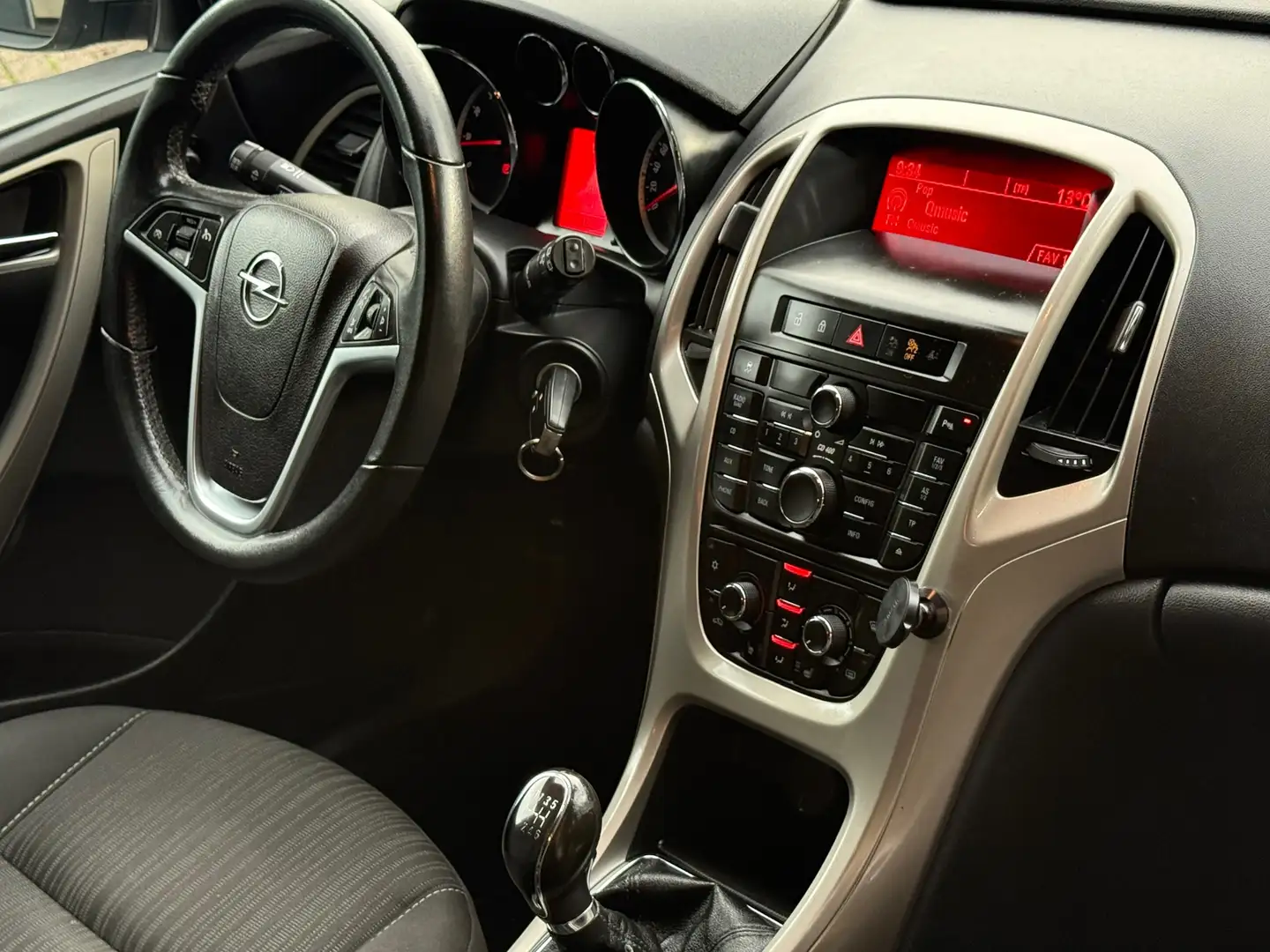 Opel Astra 1.4 Turbo Edition Airco Cruise Pdc Nieuwe Apk Gris - 2