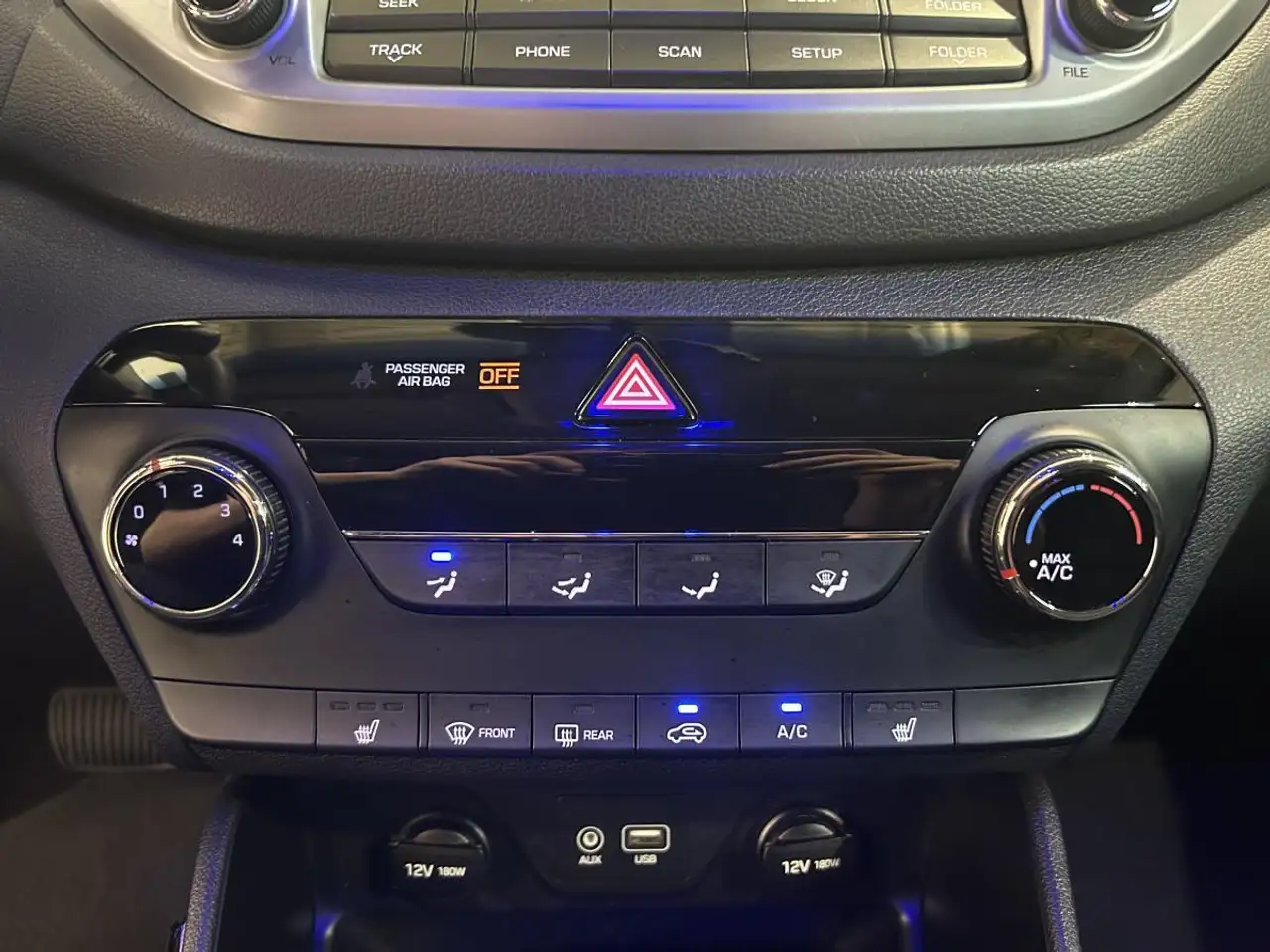 Hyundai TUCSON снимка Hyundai TUCSON