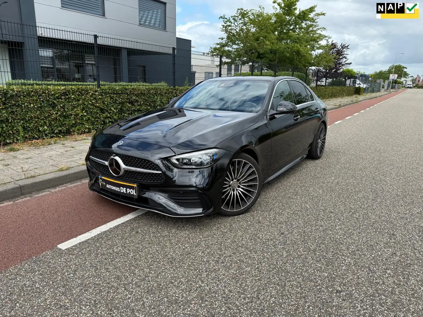 Mercedes-Benz C 300 AMG Line DISTRONIC Actieve Stuur assistent 360´ Ca Schwarz - 1