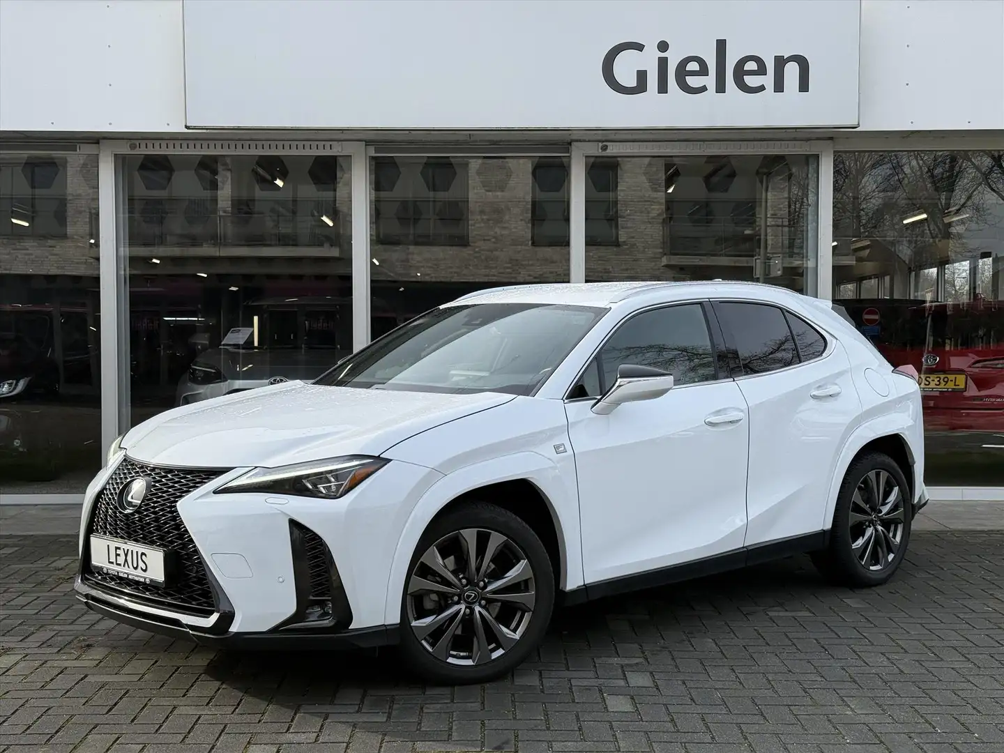 lexus ux