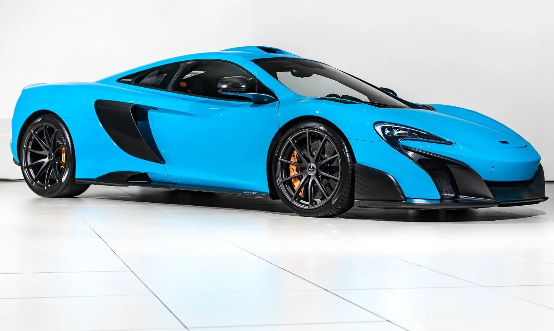 McLaren 675LT 3.8 V8 Bi-turbo 675 ch - Traitement MSO 1 of 2 Blue - 2