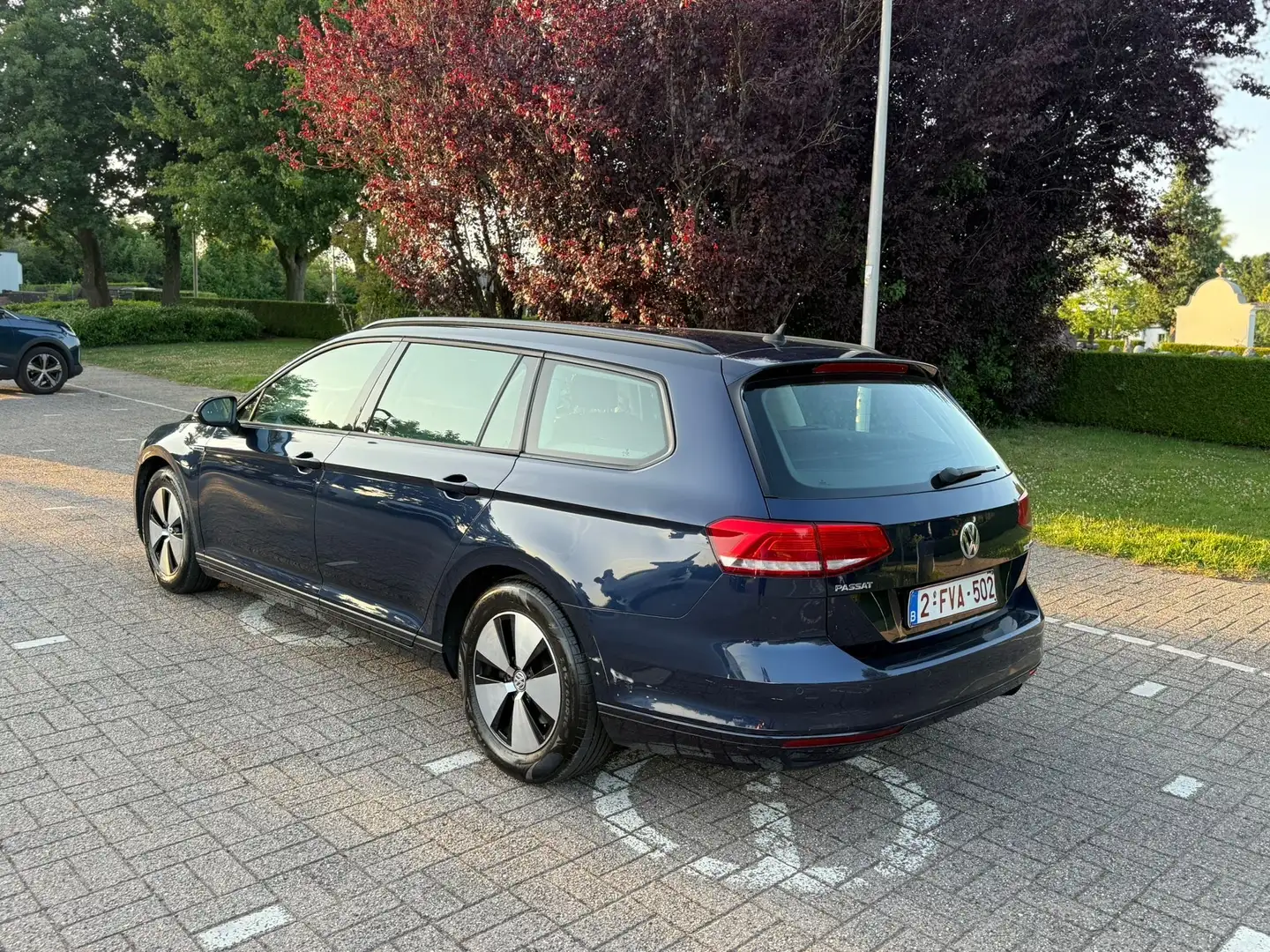 Volkswagen Passat Variant 1.6 TDI (BlueMotion Technology) Comfortline - 2