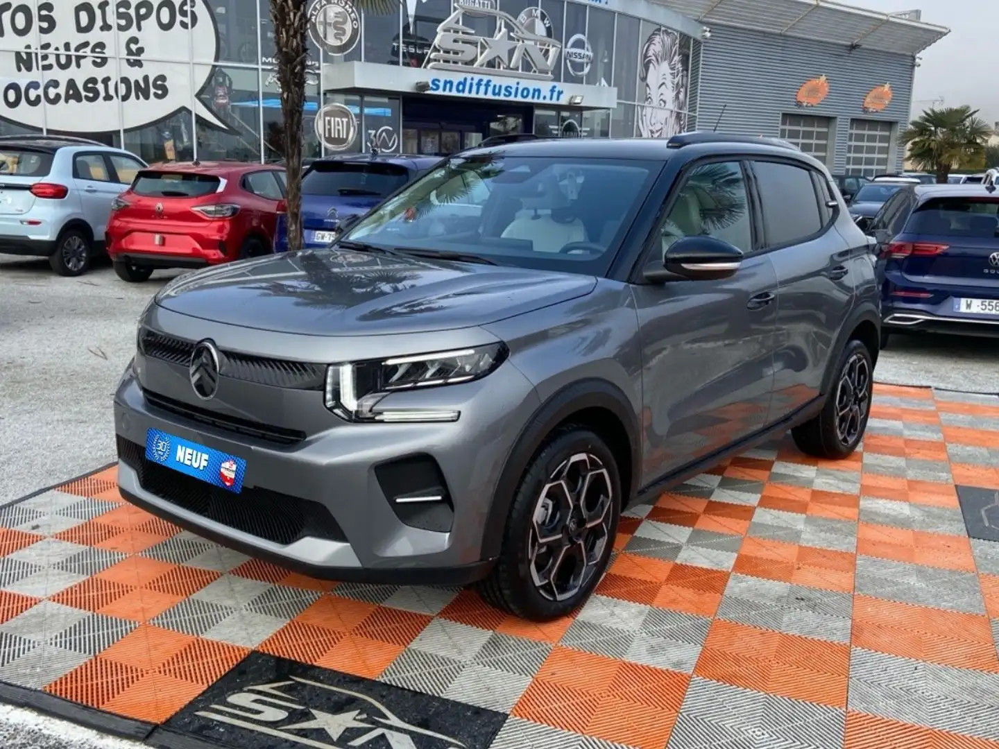 Citroen C3 NEW TURBO 100 BV6 MAX Gris - 1