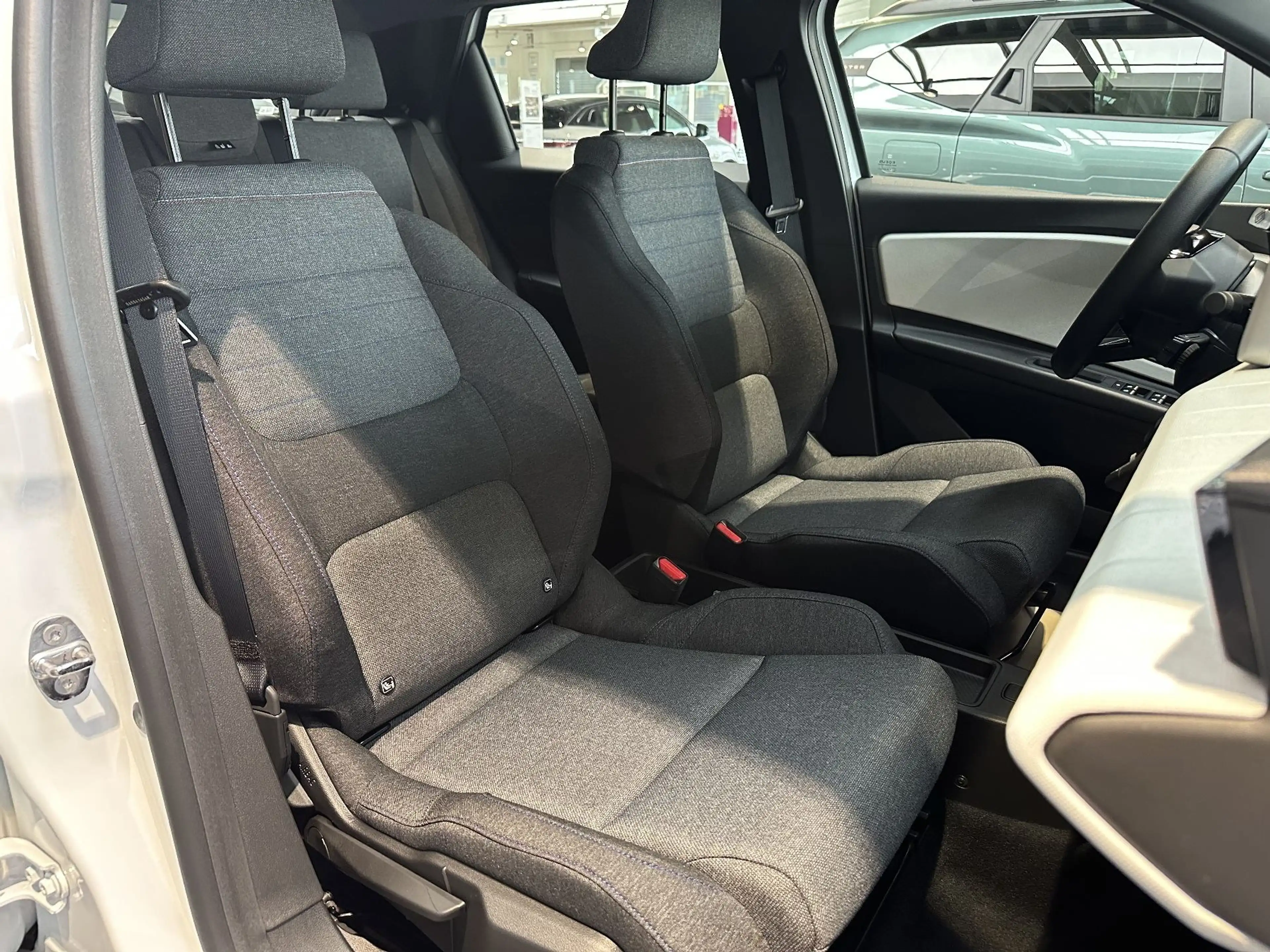 Renault R 5 E-Tech Evolution 120 PS Urban Range — photo 13