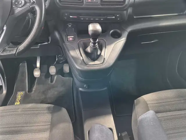 Opel Combo Life view 12