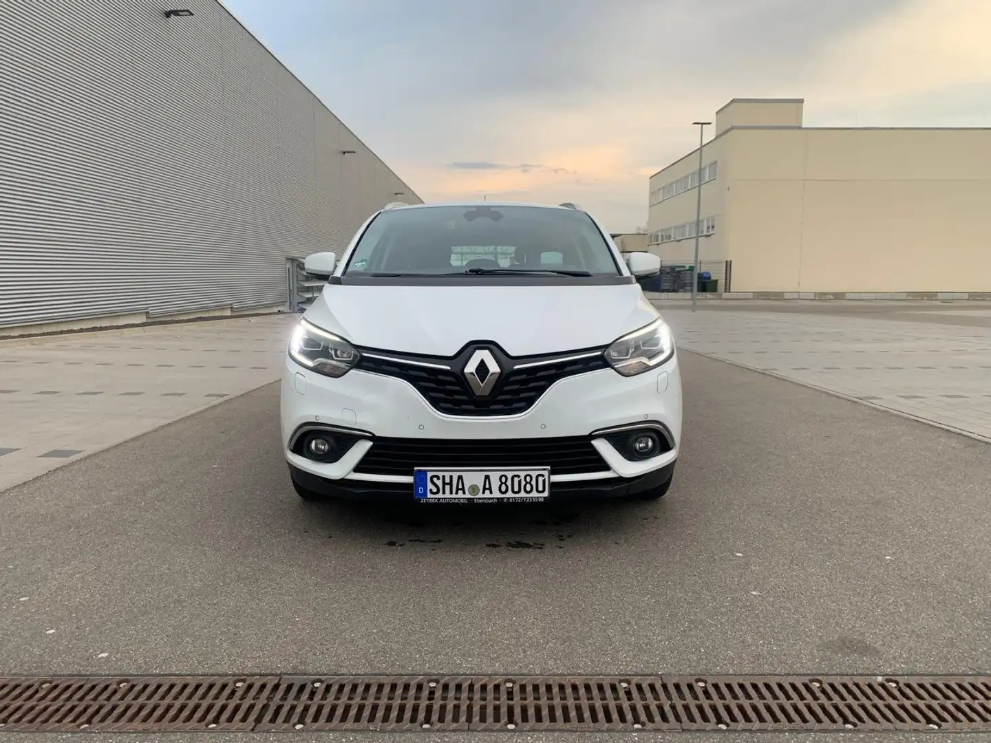 Renault Grand Scenic Grand Scenic ENERGY dCi 130 INTENS Weiß - 2