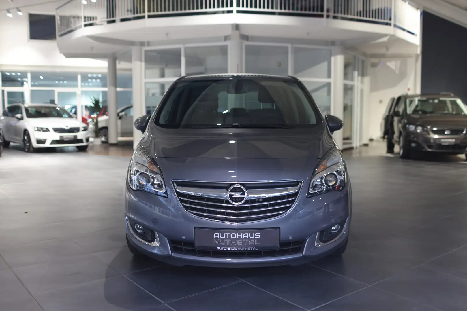 Opel Meriva 1,4 INNOVATION RÜCKFAHRKAMERA SITZHEIZUNG Gris - 2