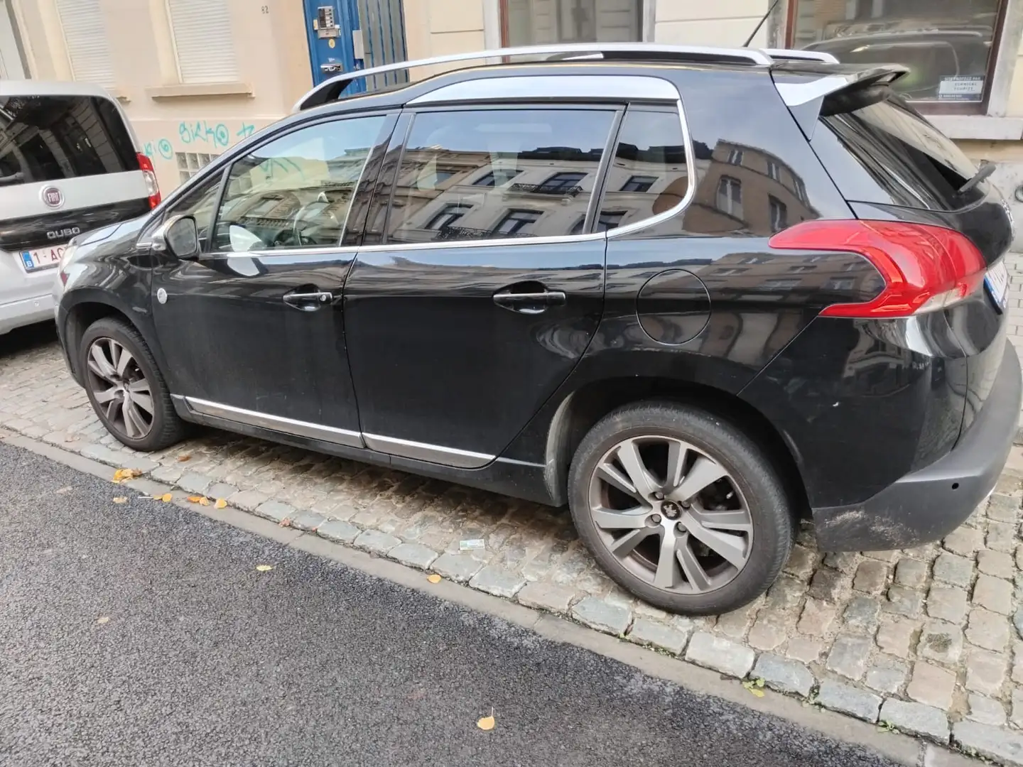 Peugeot 2008 1.6 e-HDi Allure ETG - 1