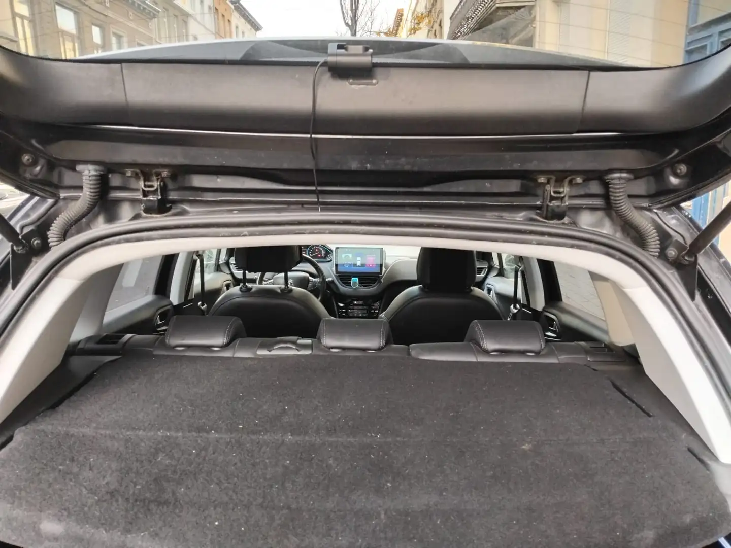 Peugeot 2008 1.6 e-HDi Allure ETG - 2