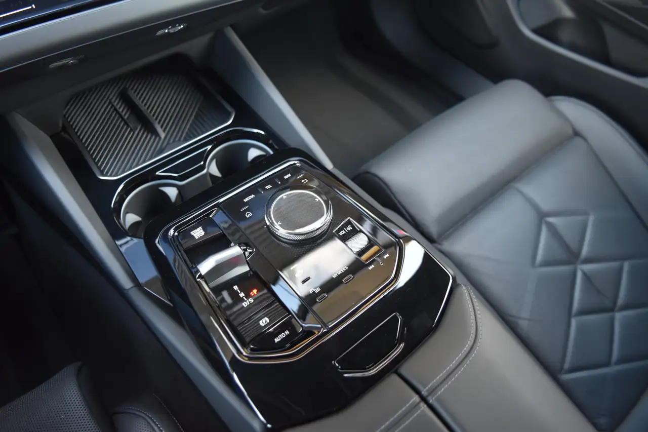 BMW 550 5-serie 550e xDrive * Harman/Kardon * Trekhaak * S, миниатюра 14