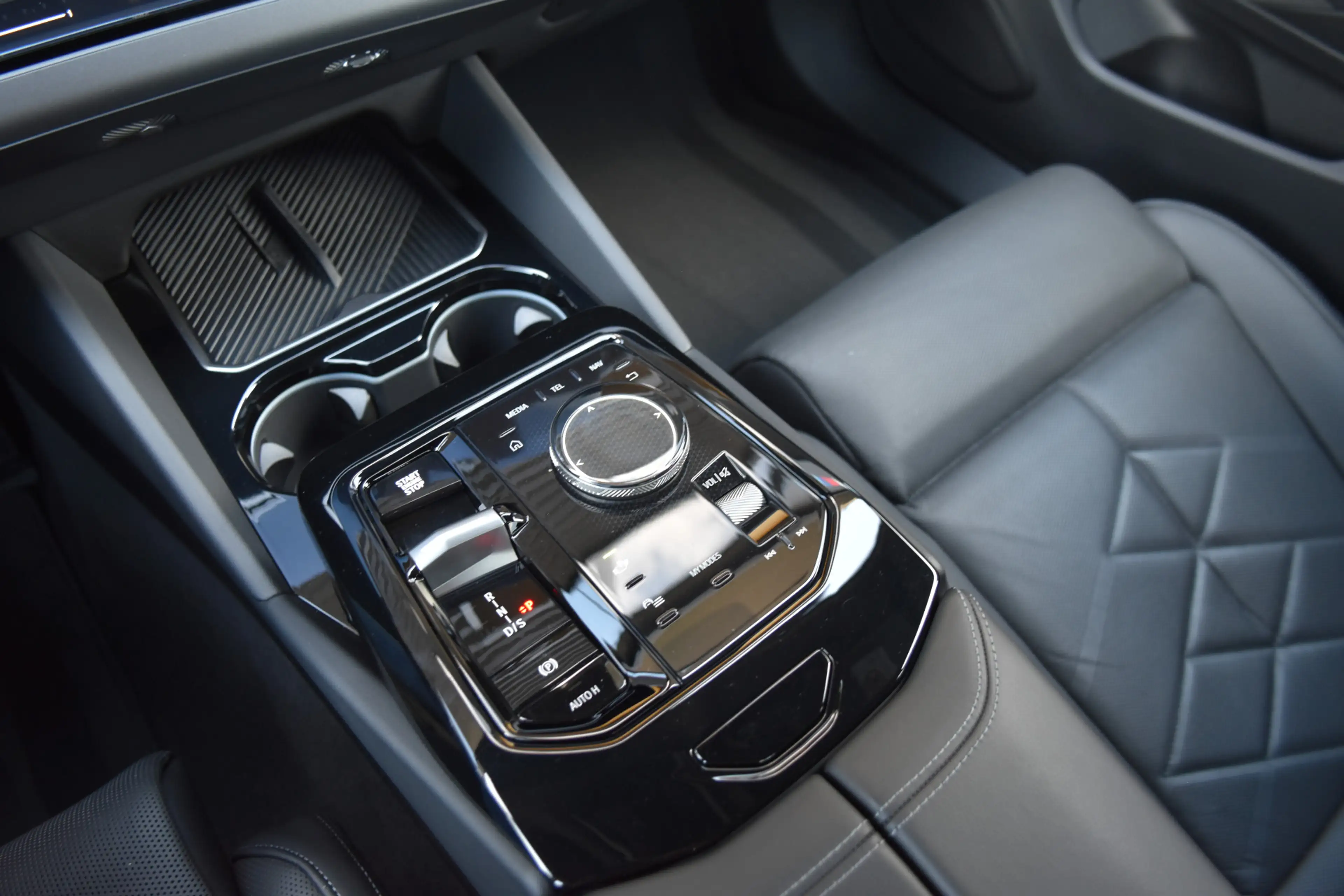 BMW 550 5-serie 550e xDrive * Harman/Kardon * Trekhaak * S — photo 14