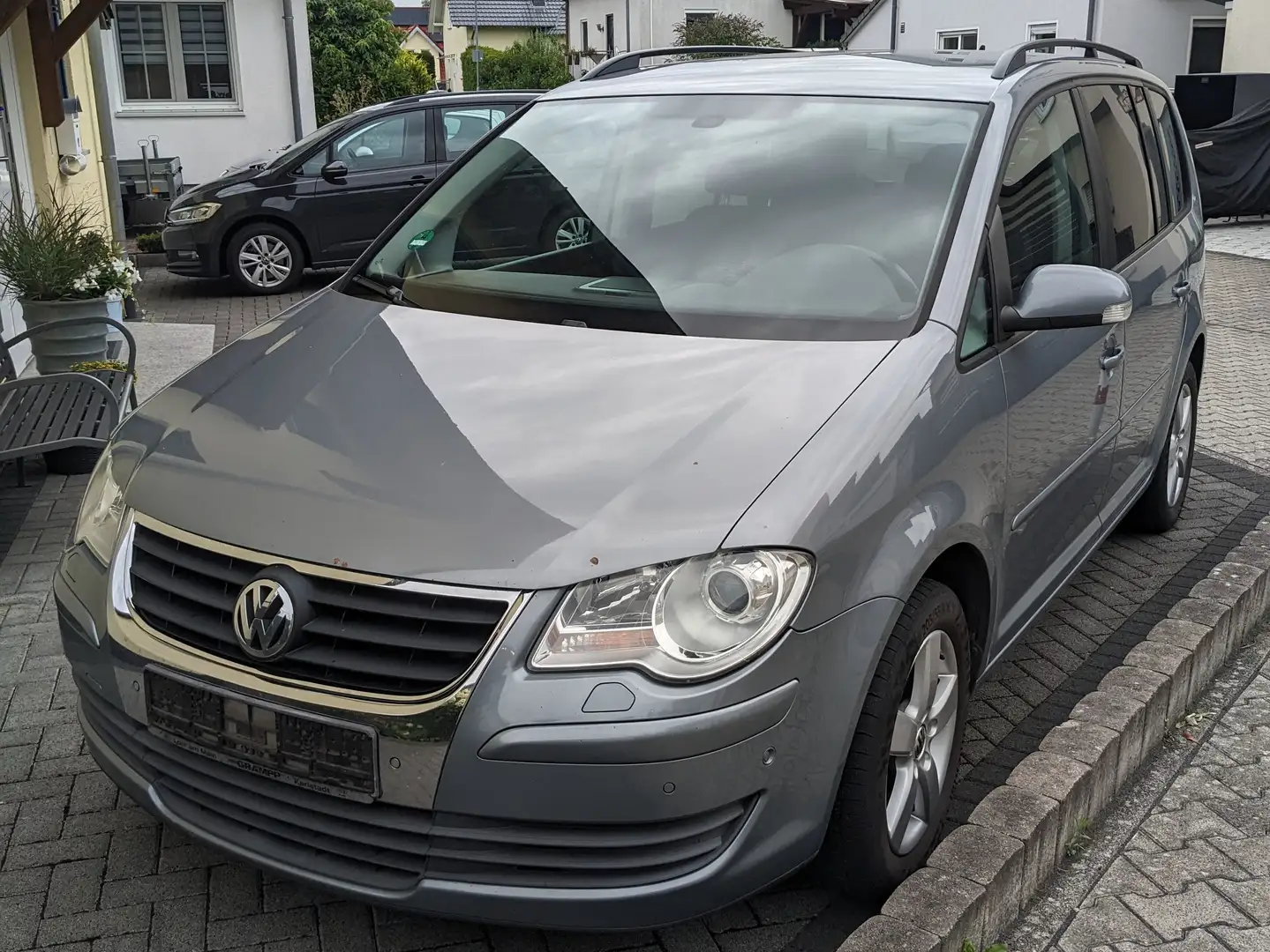 Volkswagen Touran Touran 1.9 TDI United siva - 1