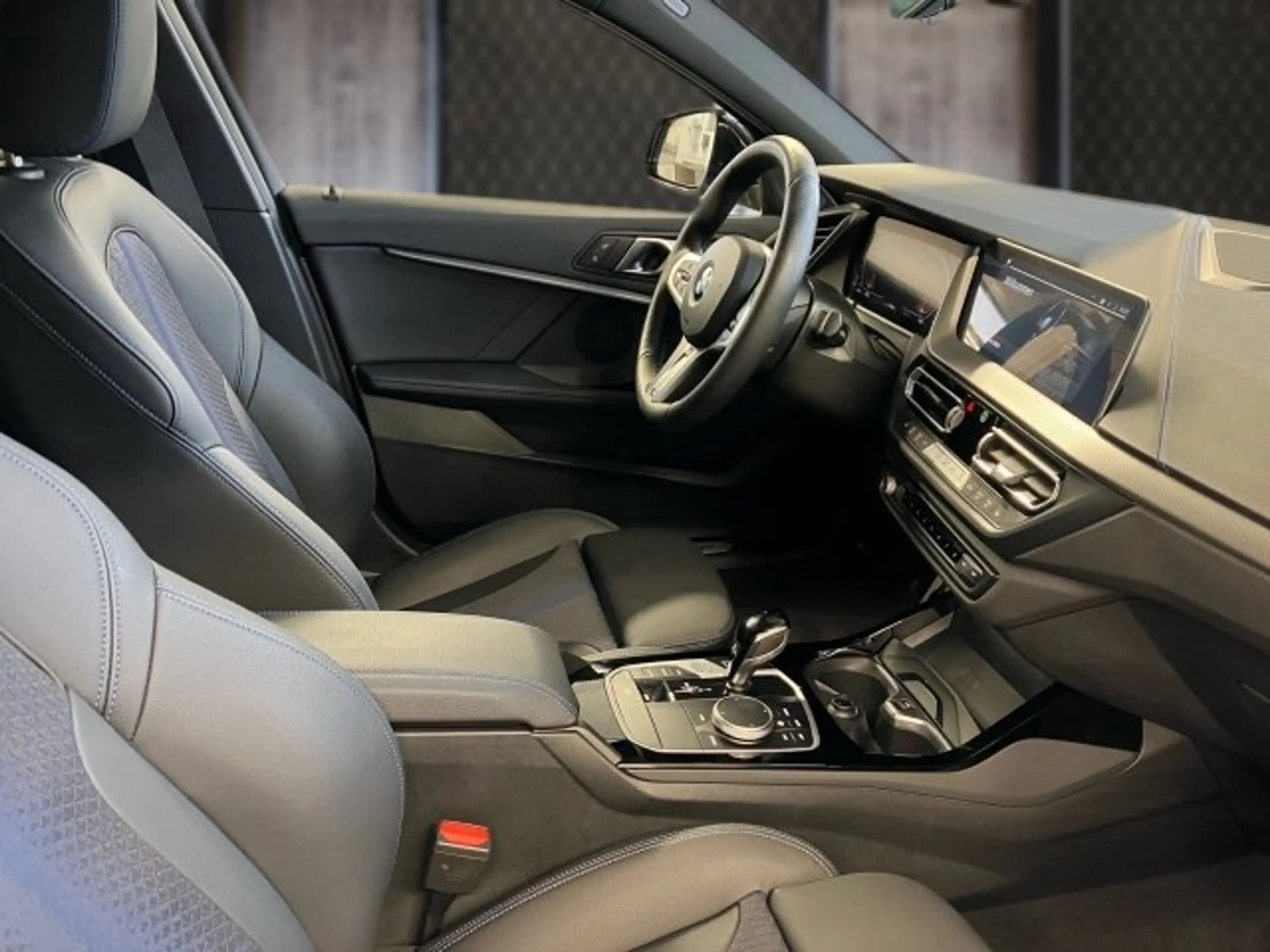 BMW 118 d 5-Türer F40 — photo 6